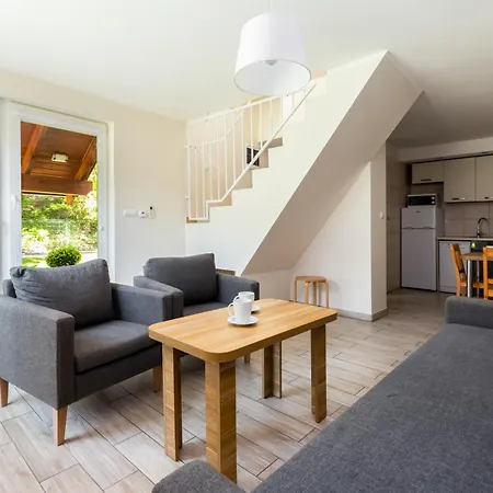 Lesna7 * 斯图托沃