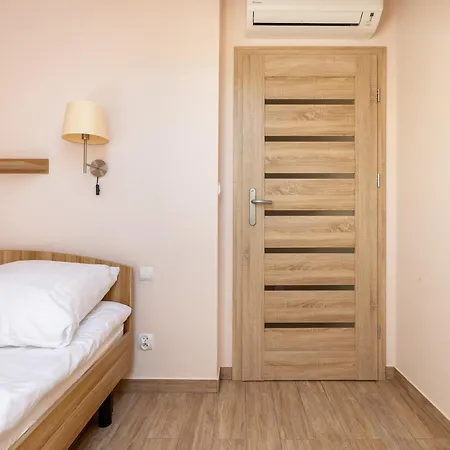 Apartment Lesna7 *